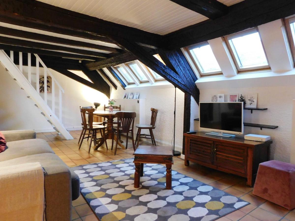 Appartement Typique Et Cosy A Deux Pas De La Cathedrale Strasbourg Exterior foto