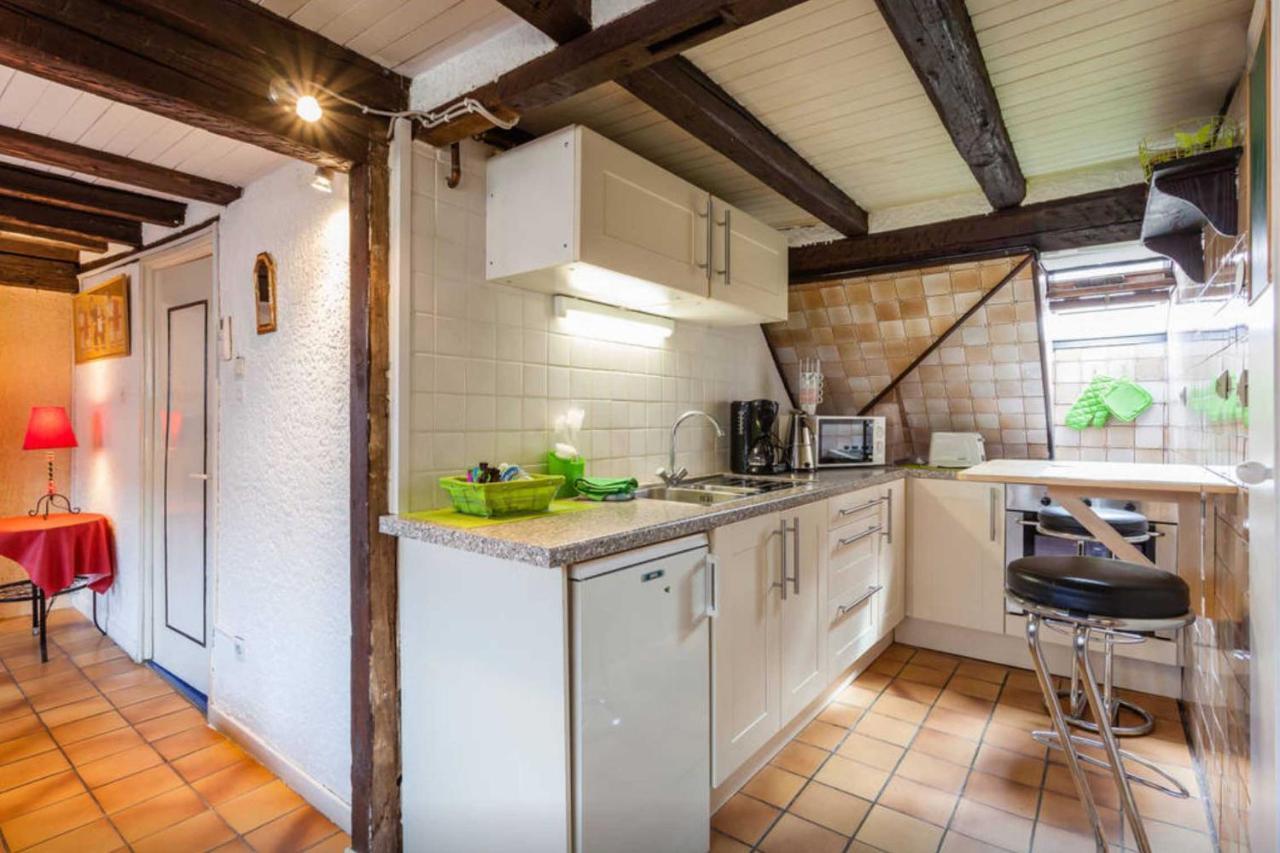 Appartement Typique Et Cosy A Deux Pas De La Cathedrale Strasbourg Exterior foto